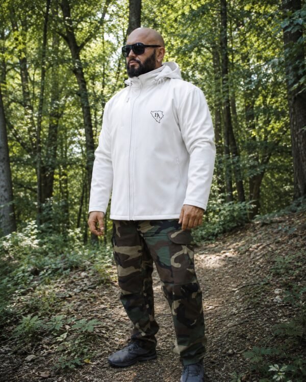 WhatsApp Image 2026-07-16 at 12.17.51 AM (1) Wildterra Alpha V Woodland Military Hlače – Limited Edition